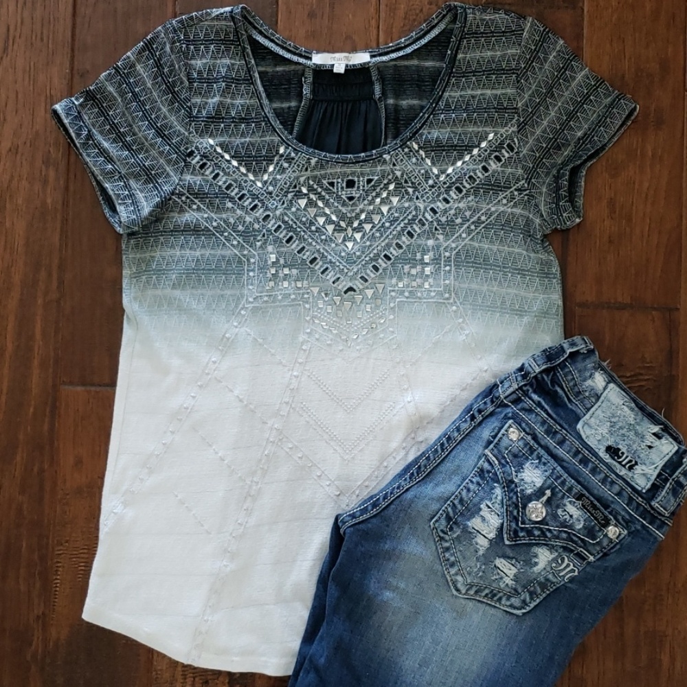 Miss Me embellished top